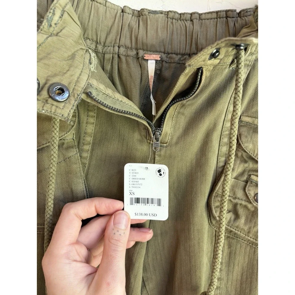Free People Tahiti Cargo Pants XS NWT Green Dried Herb Baggy Utility Pull On